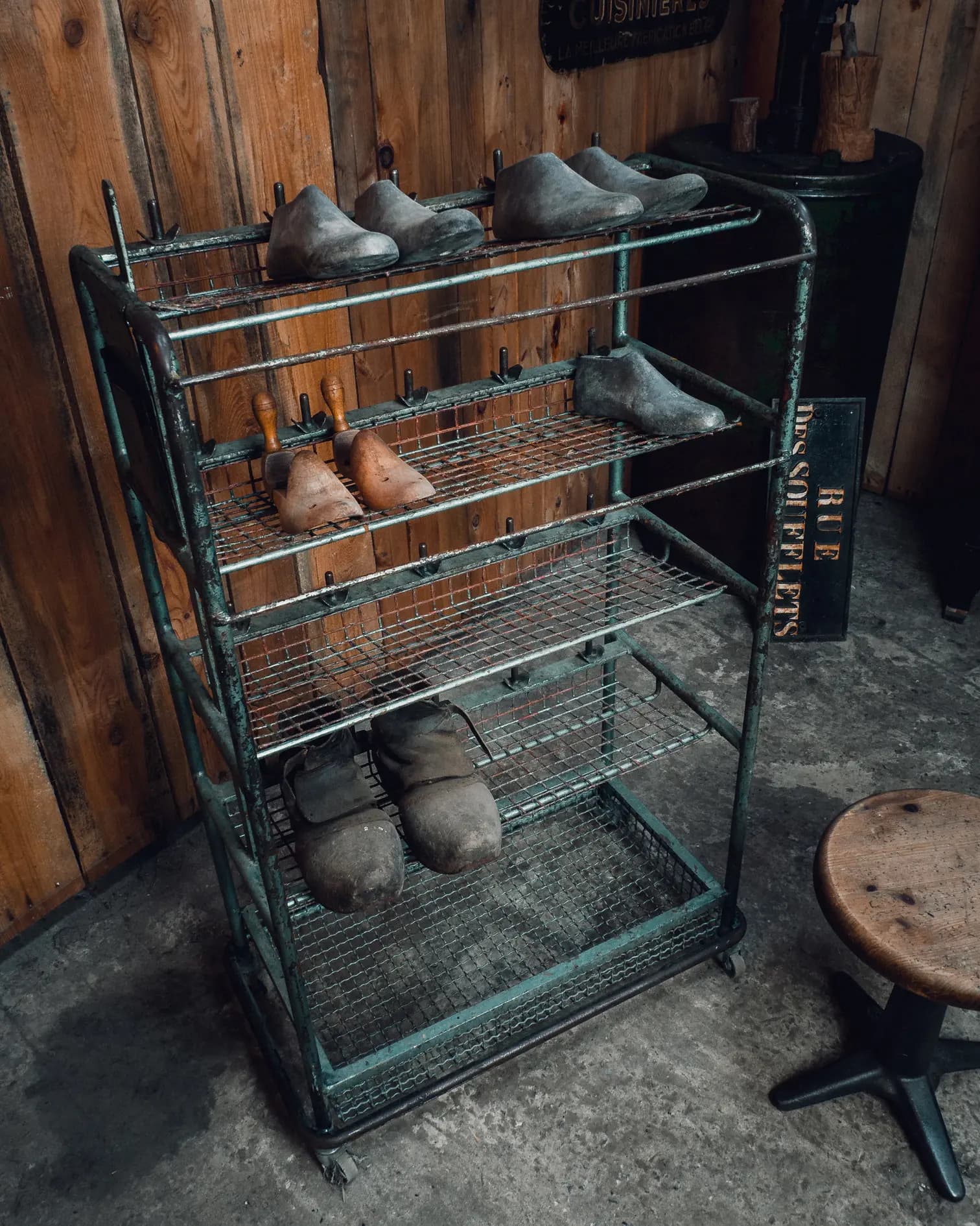 Old shoe rack top